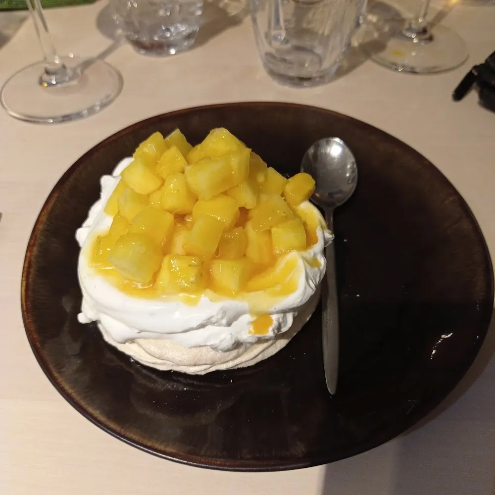 Pavlova À la Mangue